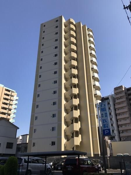 ザ・レジデンス三ノ輪の外観