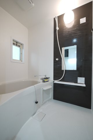 シルクハウス　Ｂ棟の浴室|※写真は別の部屋のものです。