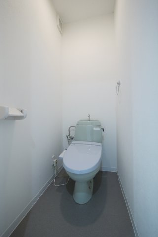 シルクハウス　Ｂ棟のトイレ|※写真は別の部屋のものです。