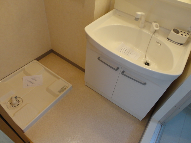 ソレアード武蔵浦和の洗面所