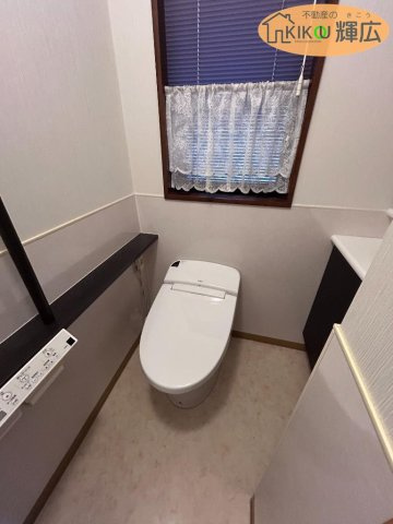 加古郡播磨町西野添5丁目　中古戸建のトイレ