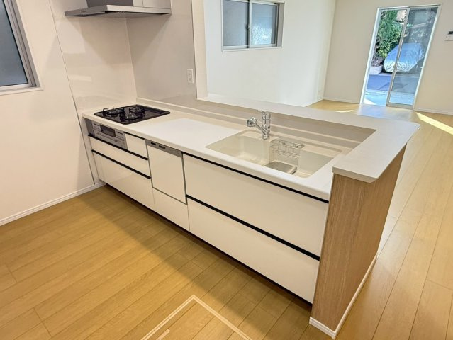 川口市芝宮根町　新築一戸建て　G号棟のキッチン|きれいなキッチンです