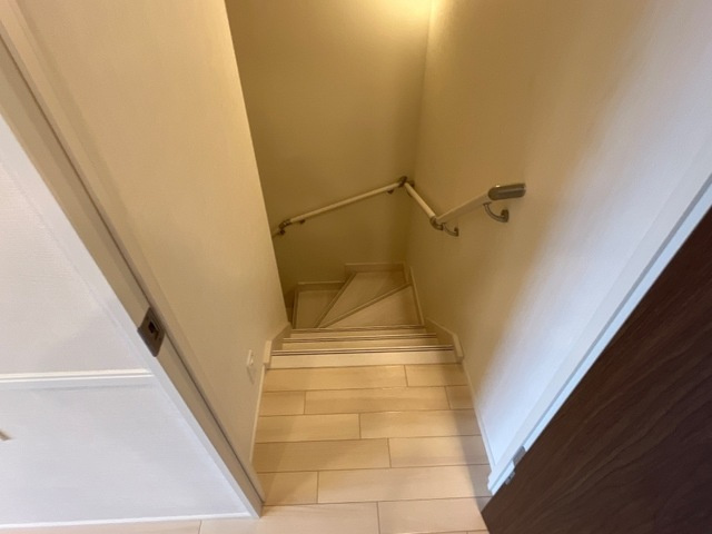 コンテント|階段(イメージ)