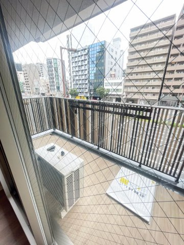 ミラージュパレス難波グランツのバルコニー