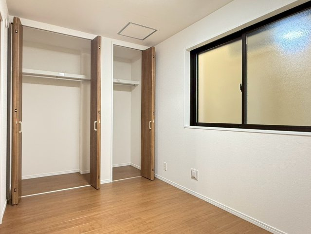 川口市芝宮根町　新築一戸建て　H号棟の収納|便利な収納スペースです