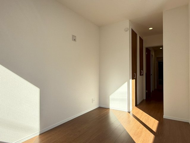 川口市芝宮根町　新築一戸建て　H号棟の寝室|寝室です