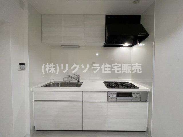 ライオンズマンション枚方のキッチン|■物件内覧・資金計画相談・住宅ローン相談、リフォーム相談、お問合せ受付中■
※当日・翌日のご内覧、ご相談はお電話でのお問合せがスムーズです！