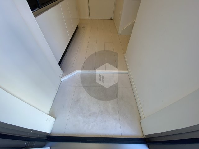 ル・スーリール大蓮北の玄関