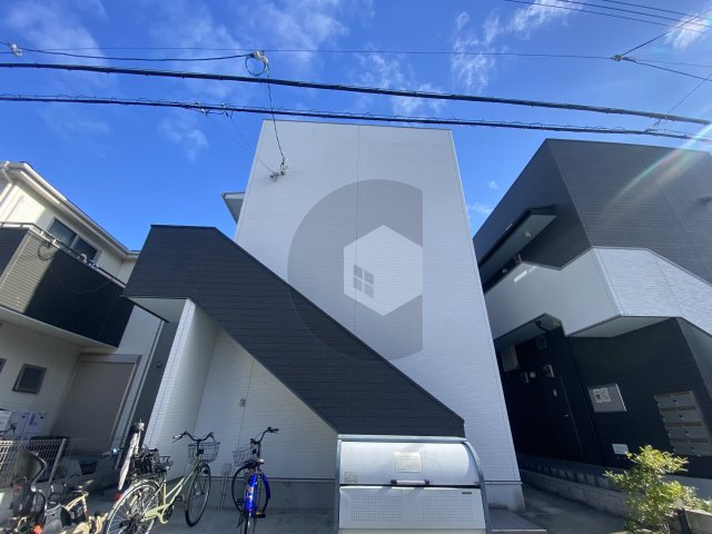 ル・スーリール大蓮北の外観