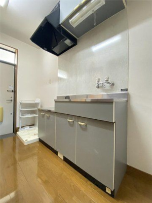 【キッチン】 | リヴィング若葉