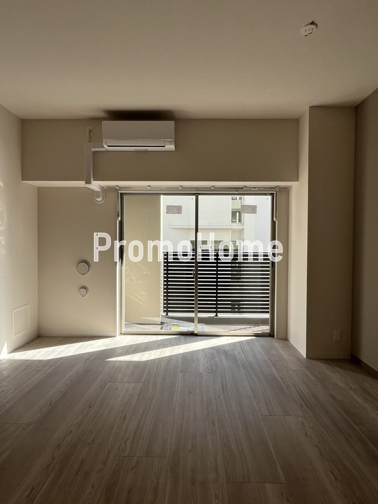 JPT RESIDENCE の居間・リビング