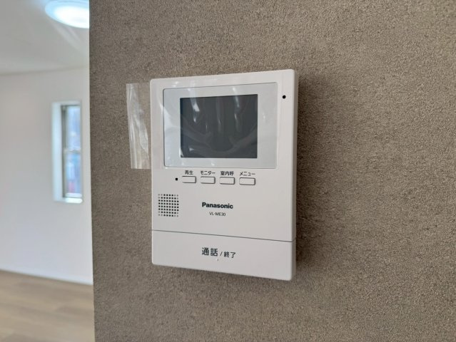 川口市芝宮根町　新築一戸建て　J号棟のセキュリティ|モニター付きインターホン
