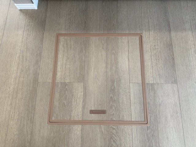 川口市芝宮根町　新築一戸建て　J号棟の内装|床下収納