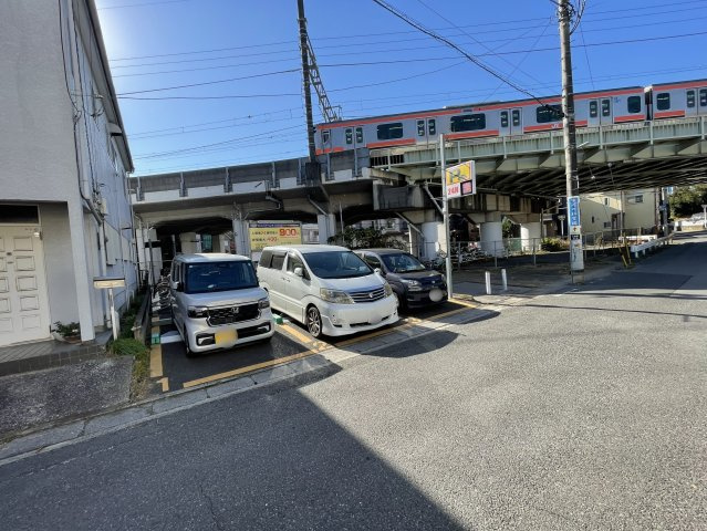 大野町３丁目　土地の前面道路含む現地写真