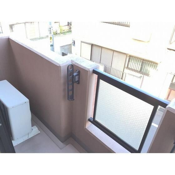 ＲＥＮＡＣＥ栄町のバルコニー
