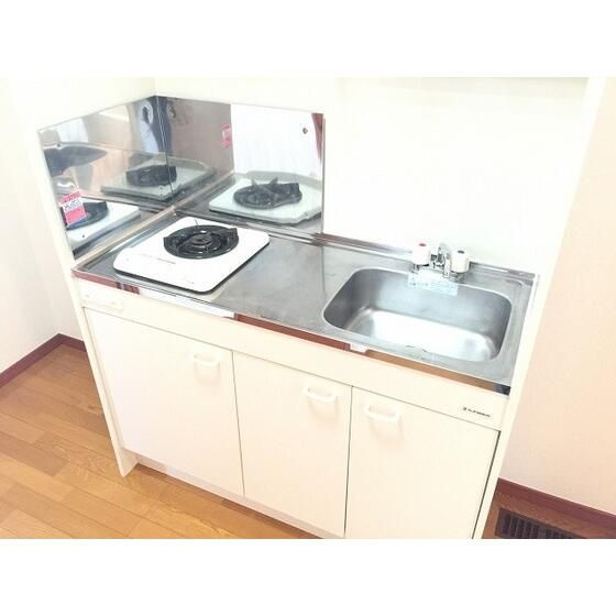 ＲＥＮＡＣＥ栄町のキッチン