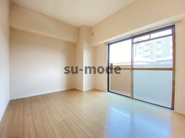 シャトーMナカイの洋室