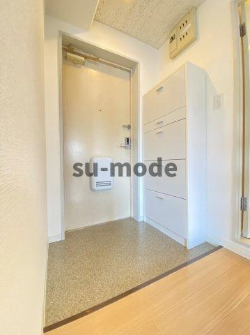 シャトーMナカイの玄関