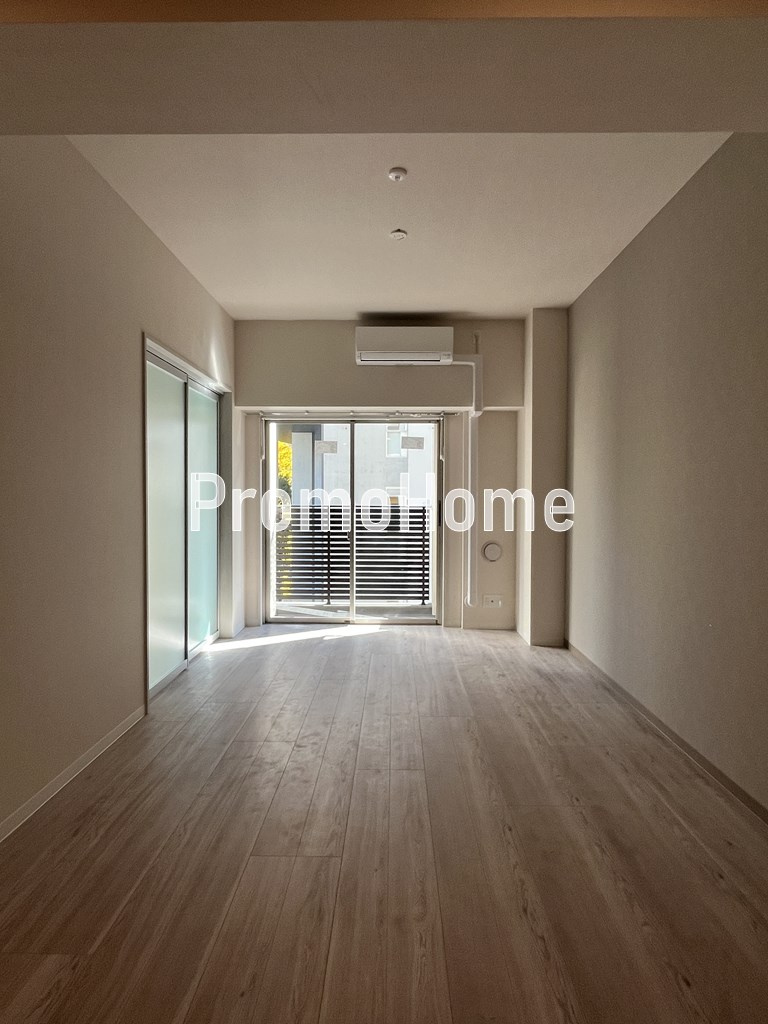 JPT RESIDENCE の居間・リビング