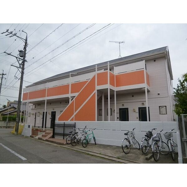 サンパレス岡崎公園の駐車場