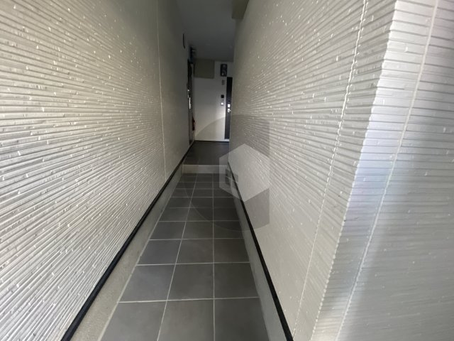 東大阪市大蓮北４丁目のアパートのロビー