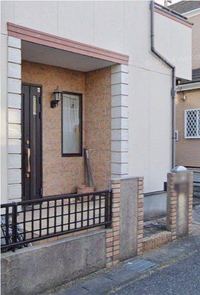 流山市東深井　中古戸建　平成16年築の玄関