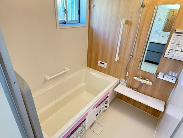 川口市芝宮根町　新築一戸建て　L号棟の浴室|日々の疲れを癒すお風呂付です