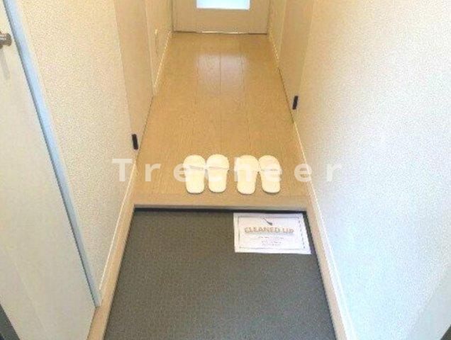 ウィステリアの玄関