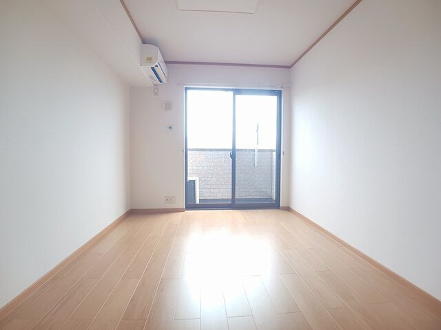 スリーワンスリーヒルズＣの内装