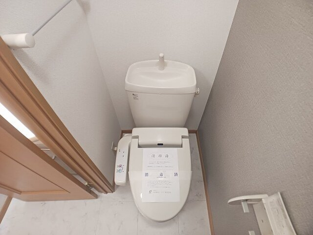 スリーワンスリーヒルズＣのトイレ