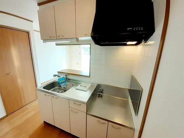 メゾン・コスミティーⅡ・Ａのキッチン