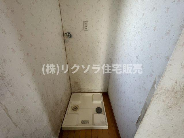 木屋元町　中古一戸建てのランドリースペース|ドラム式も設置可能
■物件内覧・資金計画相談・住宅ローン相談、リフォーム相談、お問合せ受付中■
※当日・翌日のご内覧、ご相談はお電話でのお問合せがスムーズです！