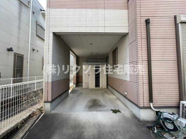 木屋元町　中古一戸建ての駐車場|駐車場2台駐車可能
■物件内覧・資金計画相談・住宅ローン相談、リフォーム相談、お問合せ受付中■
※当日・翌日のご内覧、ご相談はお電話でのお問合せがスムーズです！