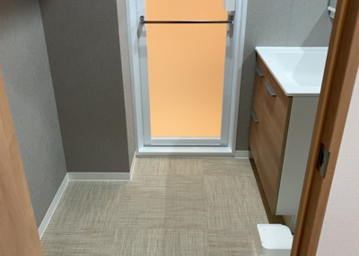 【脱衣所】 | 八王子スカイマンション | 洗面脱衣所は「体を綺麗に整える場所」という目的と役割を持っています。そして便利で使い勝手のいい「体を綺麗に整える場所」にするためには、配置や動線、照明や収納計画をしっかりと検討しておく必要があります。