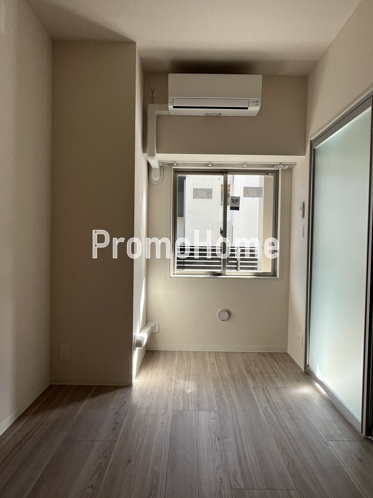 JPT RESIDENCE の洋室