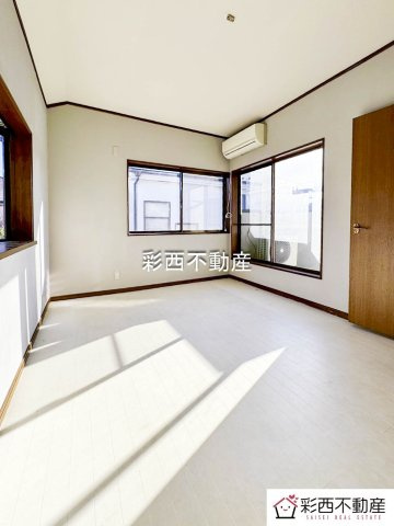 所沢市和ケ原2丁目中古戸建の居間・リビング