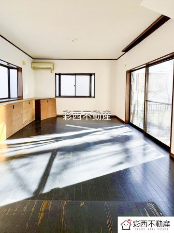 所沢市和ケ原2丁目中古戸建の居間・リビング