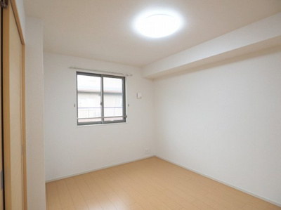 【内装】 | ルミナス | 内装は落ち着いています