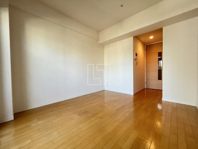 【居間・リビング】 | ユーレジデンス淀屋橋 | ジュネーゼグラン淀屋橋　