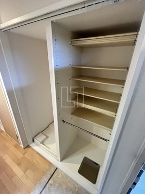 【収納】 | ユーレジデンス淀屋橋 | ジュネーゼグラン淀屋橋　シューズボックス