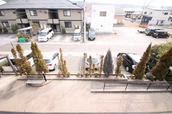 Classeed 21の駐車場