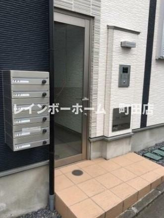 stage上鶴間本町※初期費用分割あと払いサービス利用可能物件のエントランス