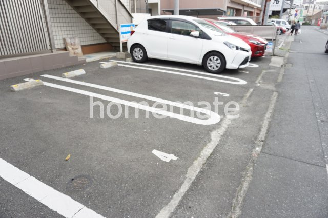 熊本市中央区本荘２丁目のアパートの駐車場