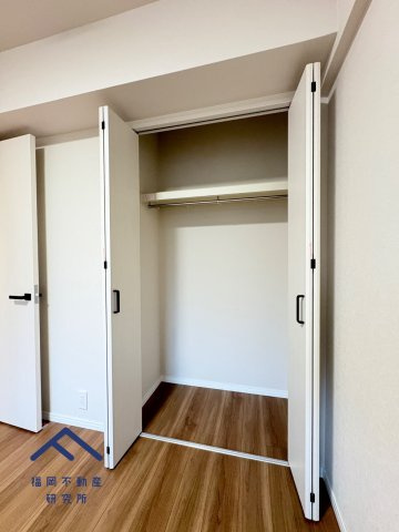 JGMシュリアン周船寺弐番館の洋室