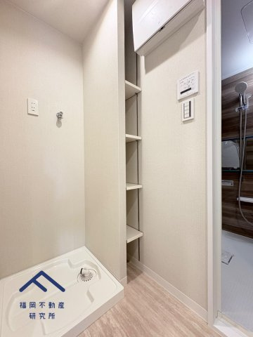 JGMシュリアン周船寺弐番館の独立洗面台