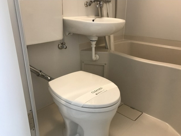 TMグリーン東邦　TVドアフォン　駐輪場無料　バルコニーのトイレ