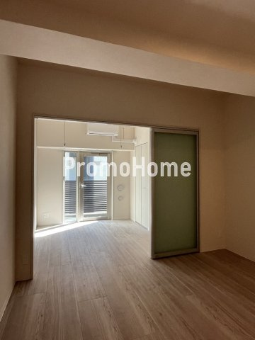 JPT RESIDENCE の居間・リビング