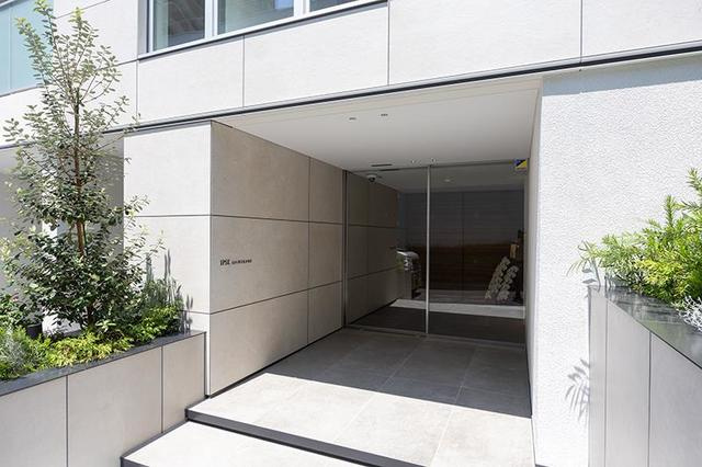 イプセ白金のエントランス|建物の内部です