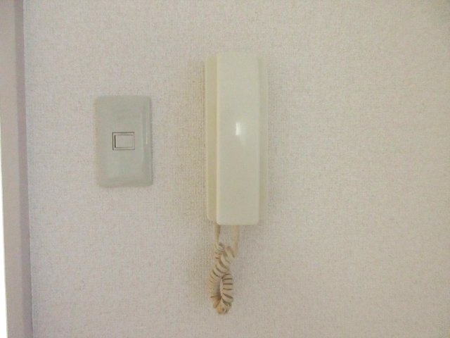 グランデール緑園のセキュリティ|インターホン　※別号室の参考写真です(現況優先・仕様違いの場合あり)
