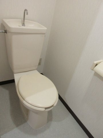 グランデール緑園のトイレ|※別号室の参考写真です(現況優先・仕様違いの場合あり)